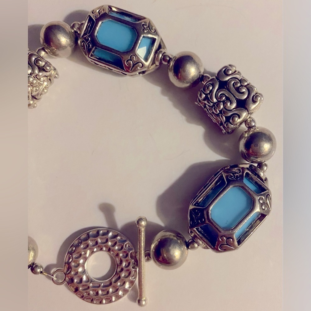 Artisan, Handmade Bracelet, Blue, Caged Beads, Silver-tone beads, hardware,NWOT - Picture 2 of 6